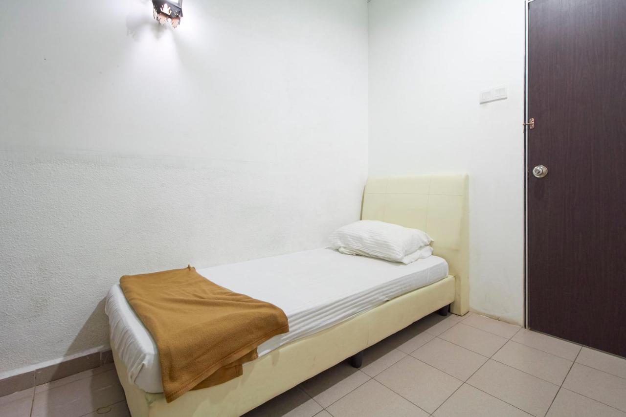 G99 Hotel George Town Exteriér fotografie